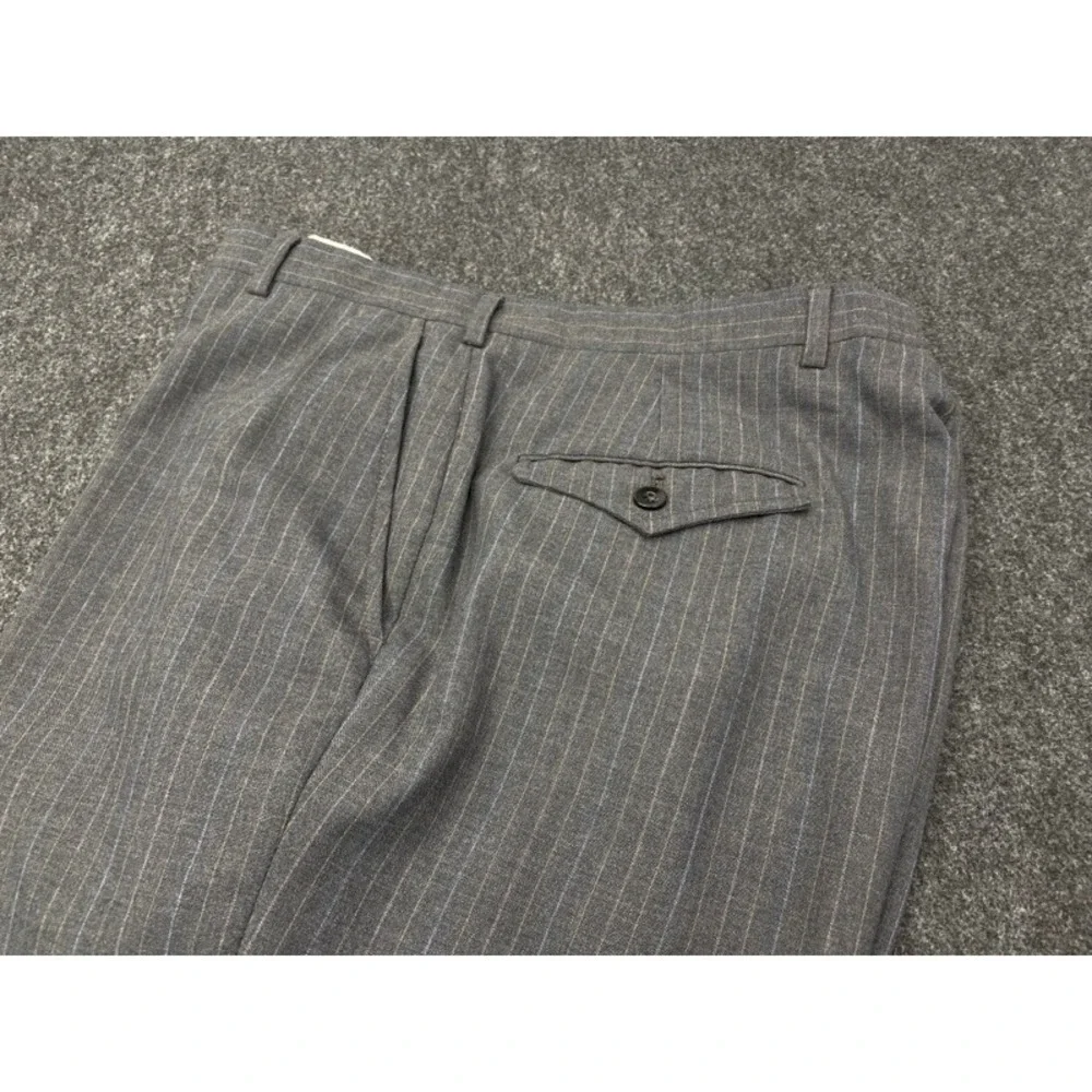 Austin Reed Pinstripe Blazer Men Size 46L Charcoal Grey Wool Blend Two Button
